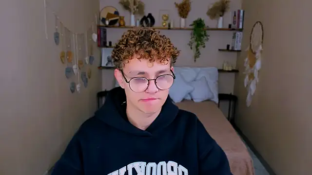 NathanCurl online show from 11.18.25