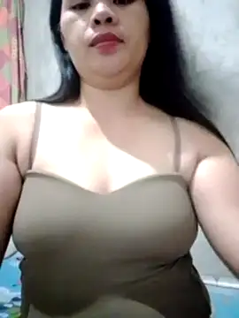 sweet bella16 online show from 10.26.25