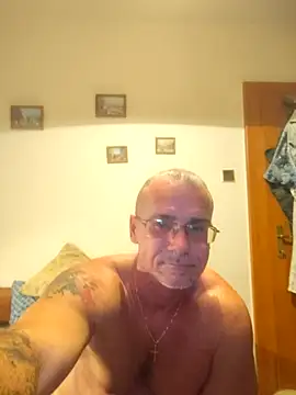 chcem1975 online show from 09.22.25