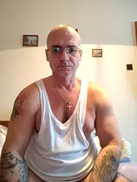 chcem1975 online show from 02.15.26