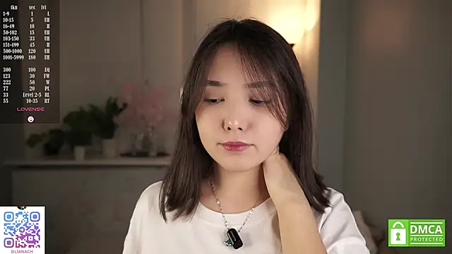 RenaeConnerley online show from 11.07.25