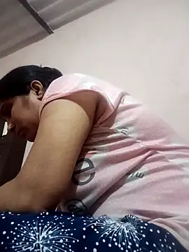 Snapshot of aliya-jaan71 chatting on 10.03.25 aliya-jaan71 online show from 10.03.25