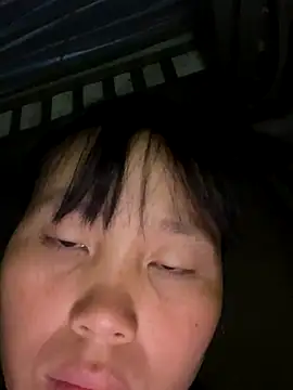 Snapshot of huong-18 chatting on 11.05.25 huong-18 online show from 11.05.25