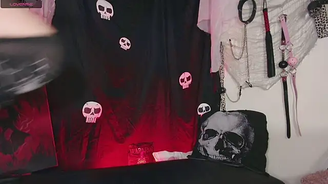 Snapshot of agathaaiko6 chatting on 11.15.25 agathaaiko6 online show from 11.15.25