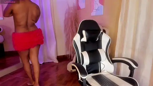 ebonyebony24 online show from 06.12.26