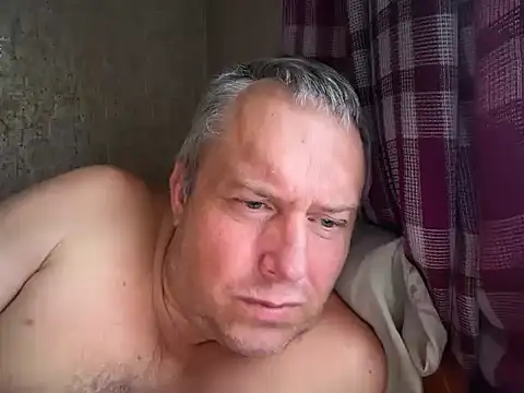 evulis1 online show from 09.18.25