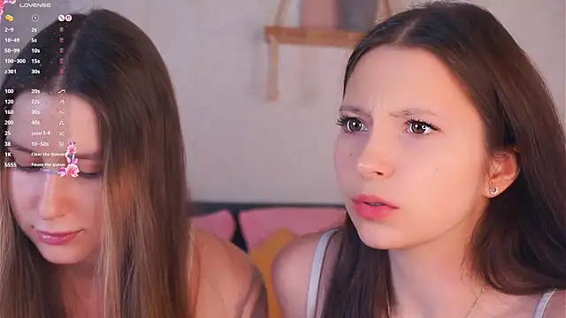 GabrielleLynchard online show from 11.30.25