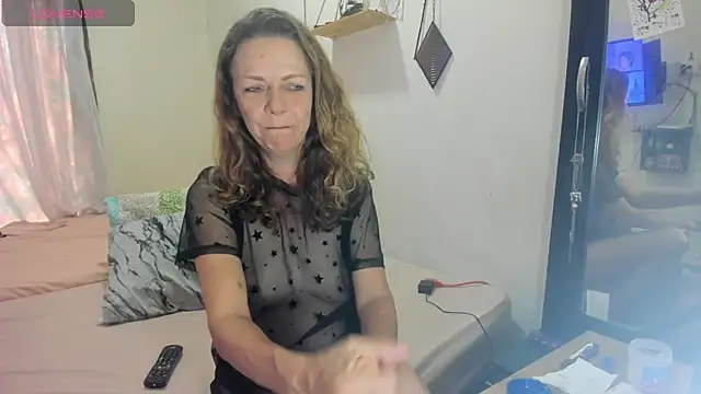 gloriablanco online show from 10.19.25