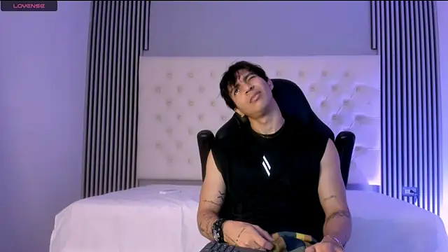 toji luxxer online show from 12.03.25