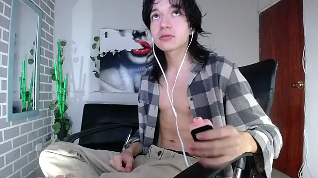 Snapshot of Jack_alvarez19 chatting on 10.29.25 Jack alvarez19 online show from 10.29.25