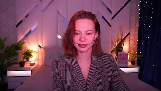 ShyySiren online show from 02.21.26