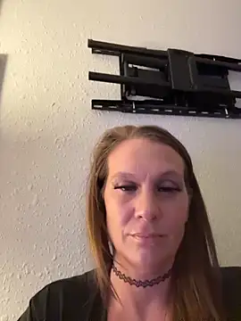 Ariasweetaspie online show from 12.17.25