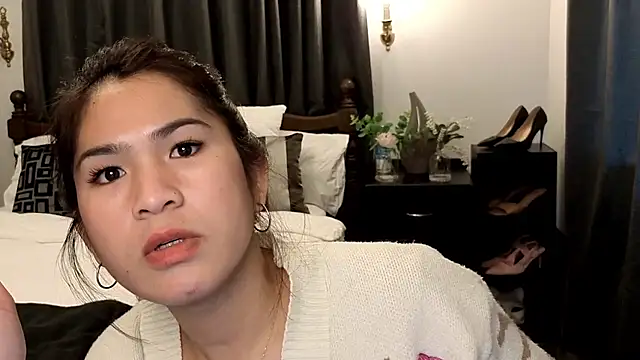 ZoeyJohnson online show from 09.25.25