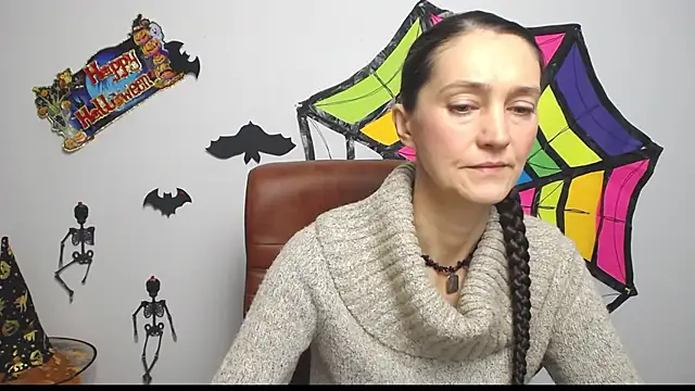 TayaFinch online show from 11.03.25