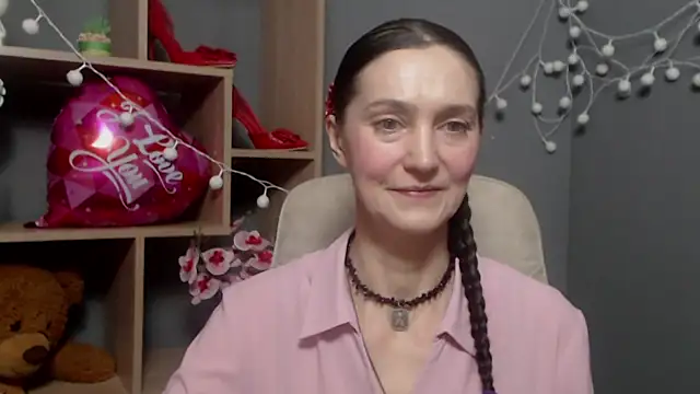 TayaFinch online show from 02.12.26