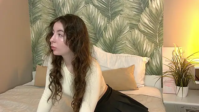 Snapshot of LilithLane chatting on 11.23.25 LilithLane online show from 11.23.25