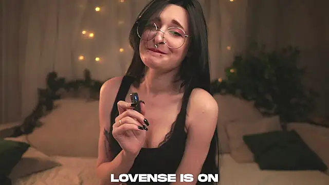 DarcyAspacio online show from 01.11.26