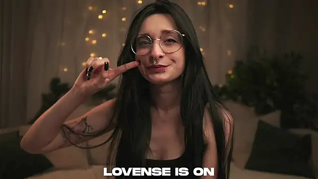 DarcyAspacio online show from 01.12.26