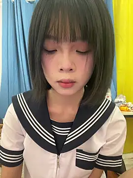 qiqi x online show from 01.18.26