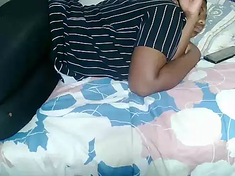 Snapshot of BoobySweet29 chatting on 09.24.25 BoobySweet29 online show from 09.24.25