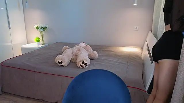 EffieAngel online show from 09.23.25