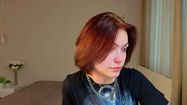EffieAngel online show from 09.28.25