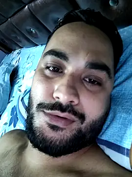 Snapshot of Donerviky chatting on 10.23.25 Donerviky online show from 10.23.25