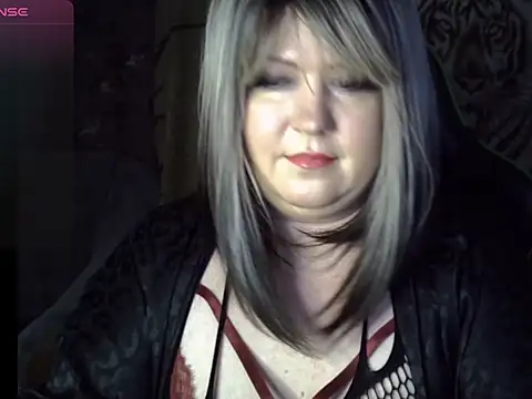 YuliiaSan online show from 11.11.25