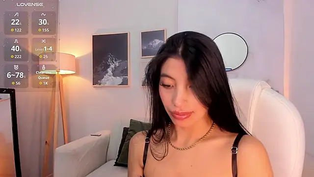 Snapshot of Tiffany_Low chatting on 02.03.26 Tiffany Low online show from 02.03.26