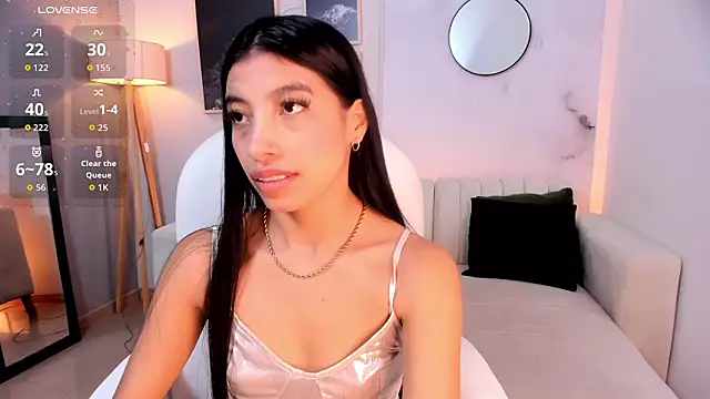 Snapshot of Tiffany_Low chatting on 03.01.26 Tiffany Low online show from 03.01.26