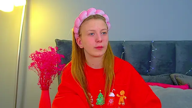 Snapshot of BeatriceBinoche chatting on 01.11.26 BeatriceBinoche online show from 01.11.26