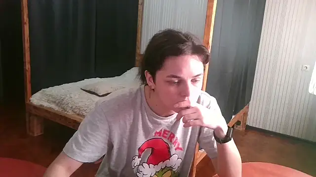 Snapshot of EthelsLover chatting on 02.18.26 EthelsLover online show from 02.18.26