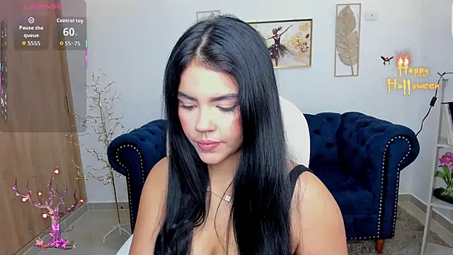 Mila blaze online show from 10.28.25