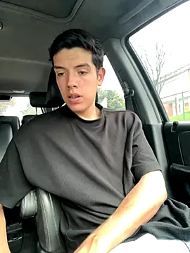 mattebret11 online show from 10.27.25