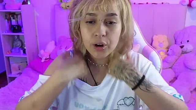 NekoWaifu online show from 03.10.26