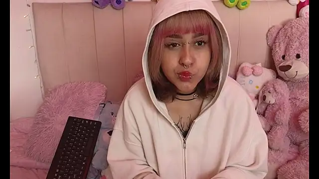 NekoWaifu online show from 04.10.26