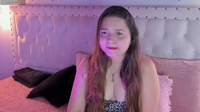 sophiee09  online show from 11.25.25