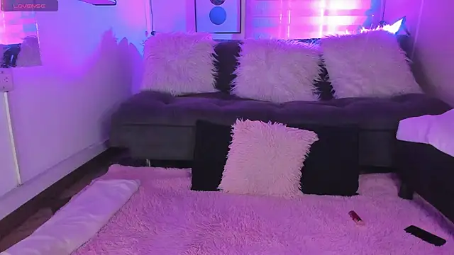 sophiee09  online show from 04.11.26