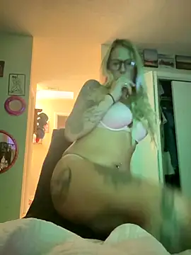 tattoobarbiexox online show from 10.31.25