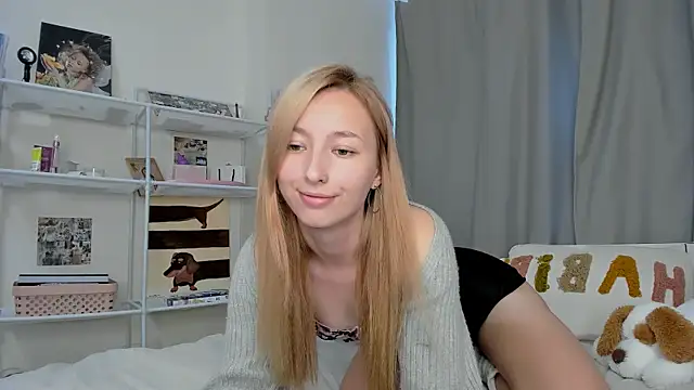 Snapshot of SandyCramerrr chatting on 10.03.25 SandyCramerrr online show from 10.03.25