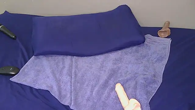 Serafynn online show from 01.18.26