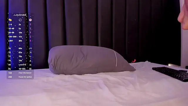 Snapshot of Cristina_joy chatting on 02.27.26 Cristina joy online show from 02.27.26