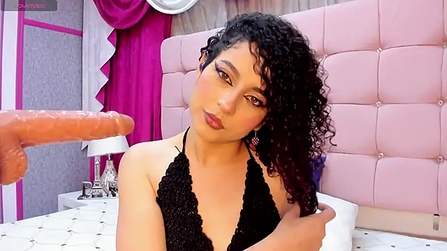 Snapshot of Kayla_Moon_ chatting on 02.12.26 Kayla Moon online show from 02.12.26