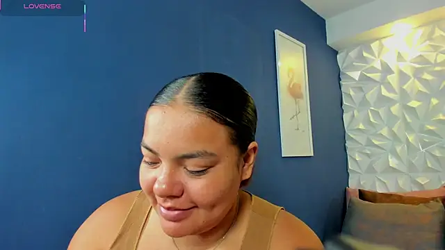 freya cole  online show from 11.07.25