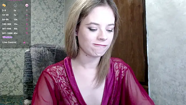 Kate  Loves online show from 11.27.25