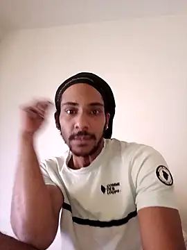 Snapshot of Mikaaa97 chatting on 11.21.25 Mikaaa97 online show from 11.21.25