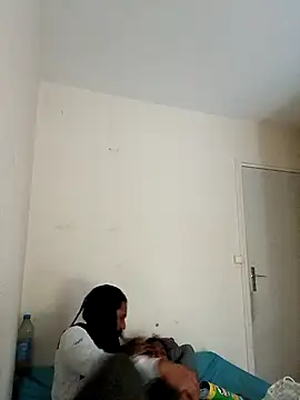 Snapshot of Mikaaa97 chatting on 11.21.25 Mikaaa97 online show from 11.21.25