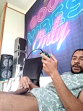 Mikaaa97 online show from 02.16.26