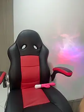 Isa klein online show from 11.05.25