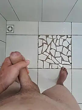 rafaelsouzzaa online show from 02.21.26